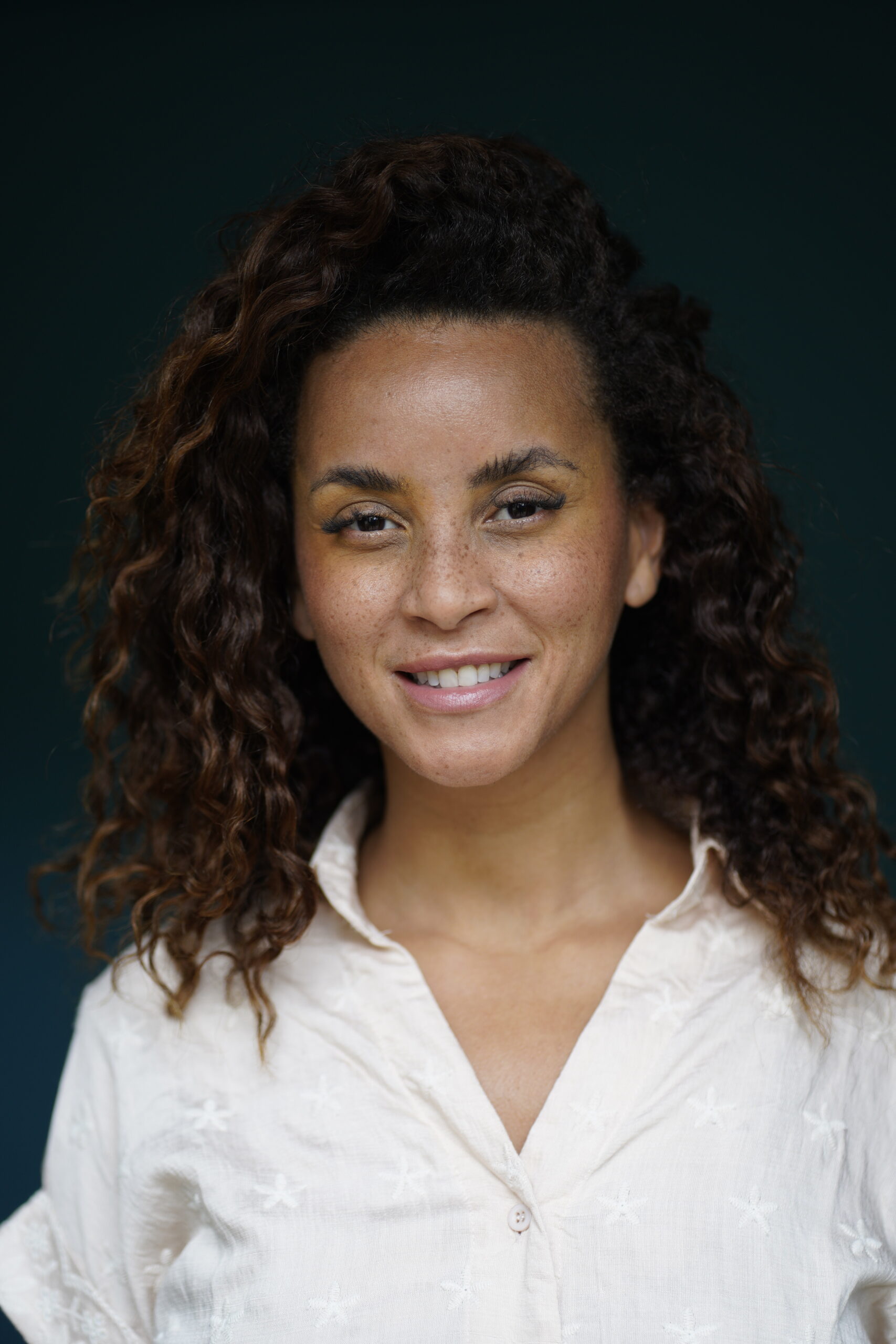 DOMITILA BARROS